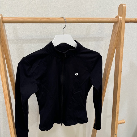 Astoria Activewear LUXE BALANCE Zip Up Jacket - Black - Picture 3 of 8